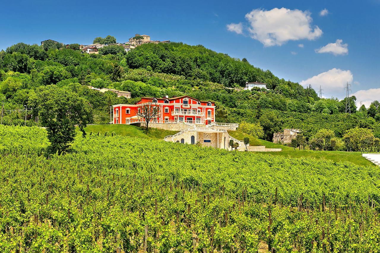 Tenuta Ippocrate Montefredane Exterior foto